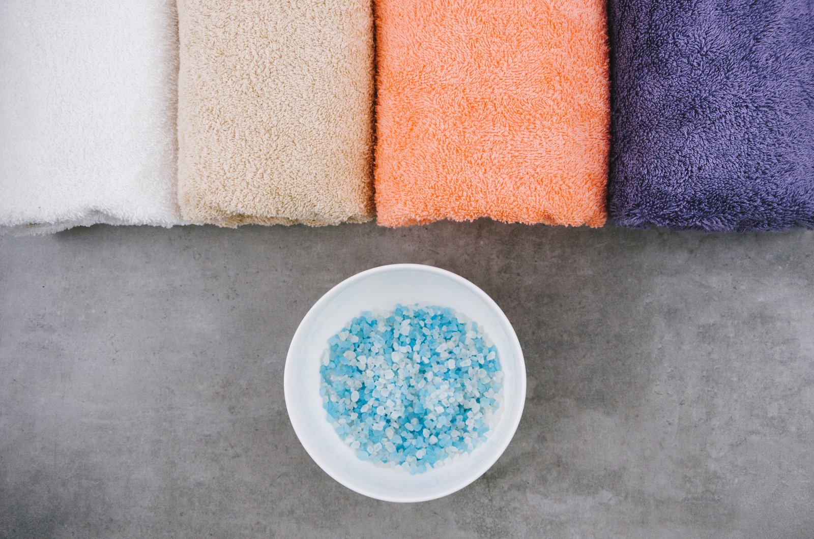 top-view-spa-concept-grey-background
